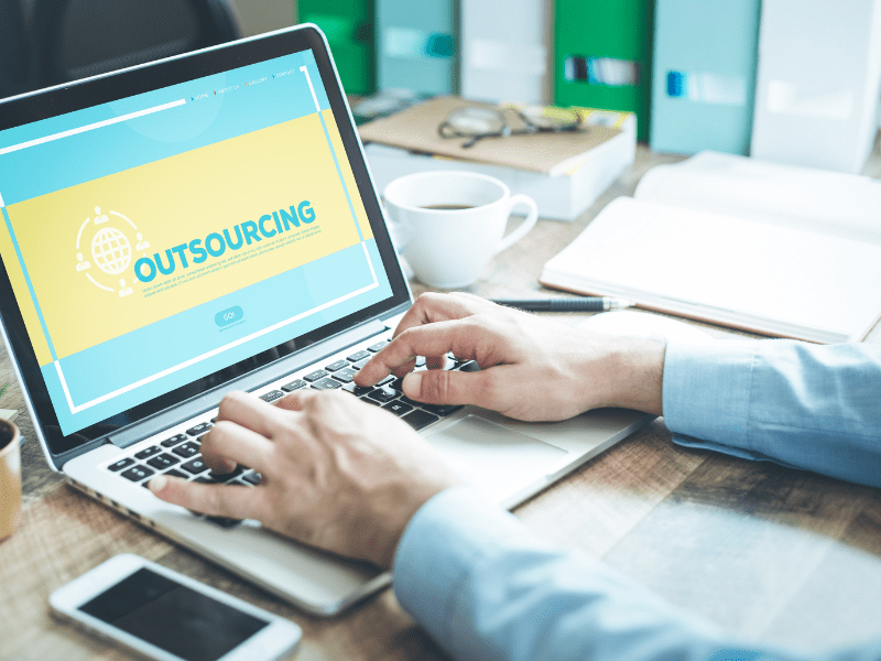 outsourcing IT